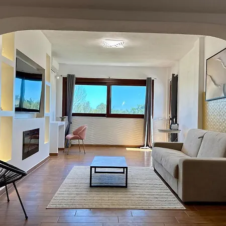 Mariposa For 11 People Private Pool And Gym Villa